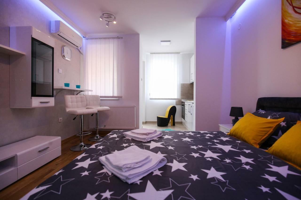 Manirosi 2 Apartman Subotica Eksteriør bilde
